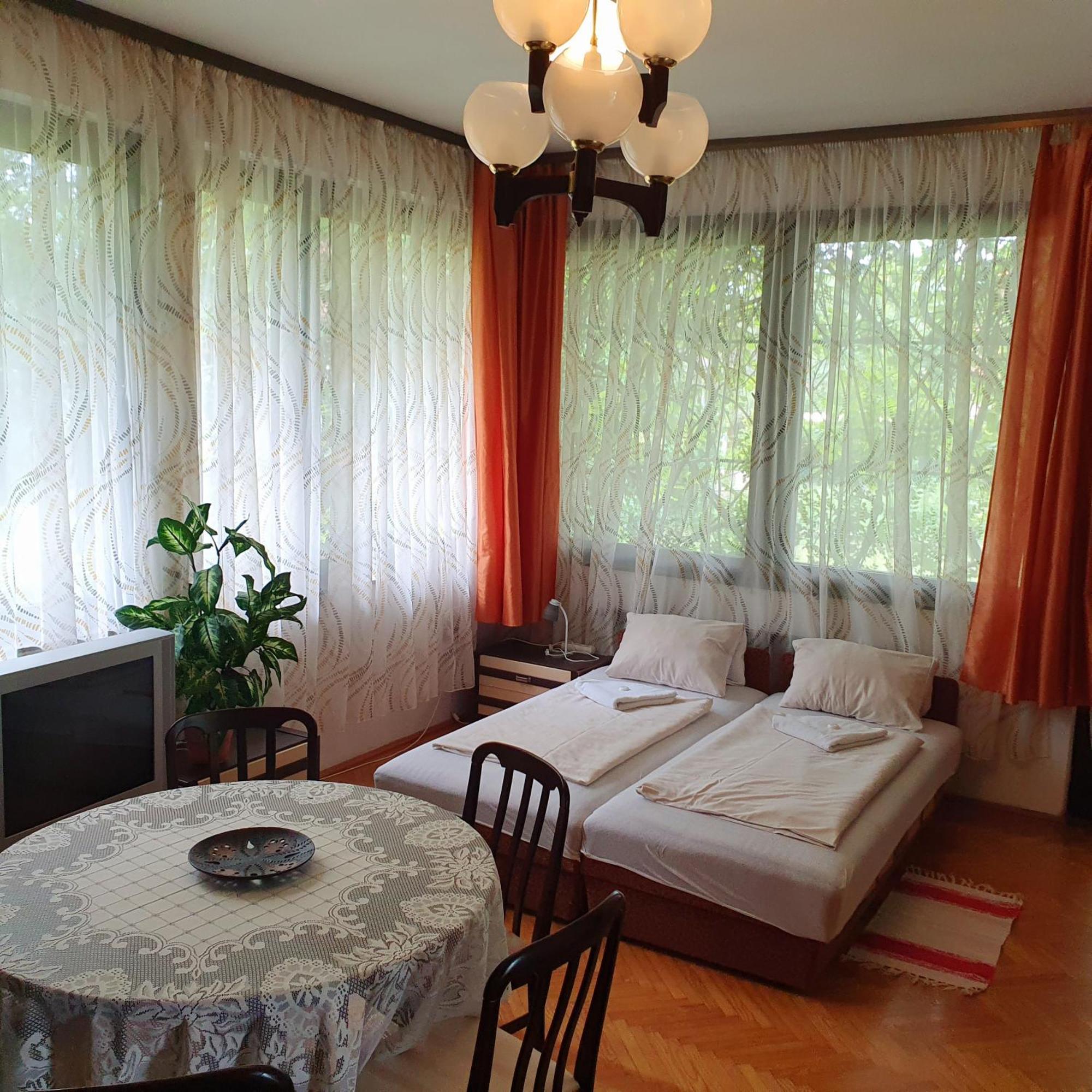 Sophie'S Guesthouse Siófok Buitenkant foto