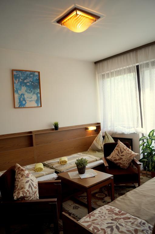 Sophie'S Guesthouse Siófok Buitenkant foto