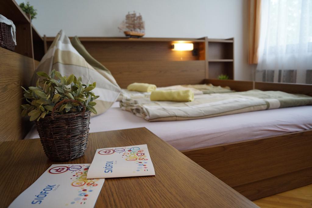 Sophie'S Guesthouse Siófok Buitenkant foto